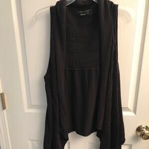 BCBG MaxAzria L sweater vest Black NWOT